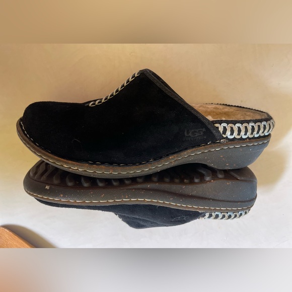 Ugg clogs - Picture 4 of 10